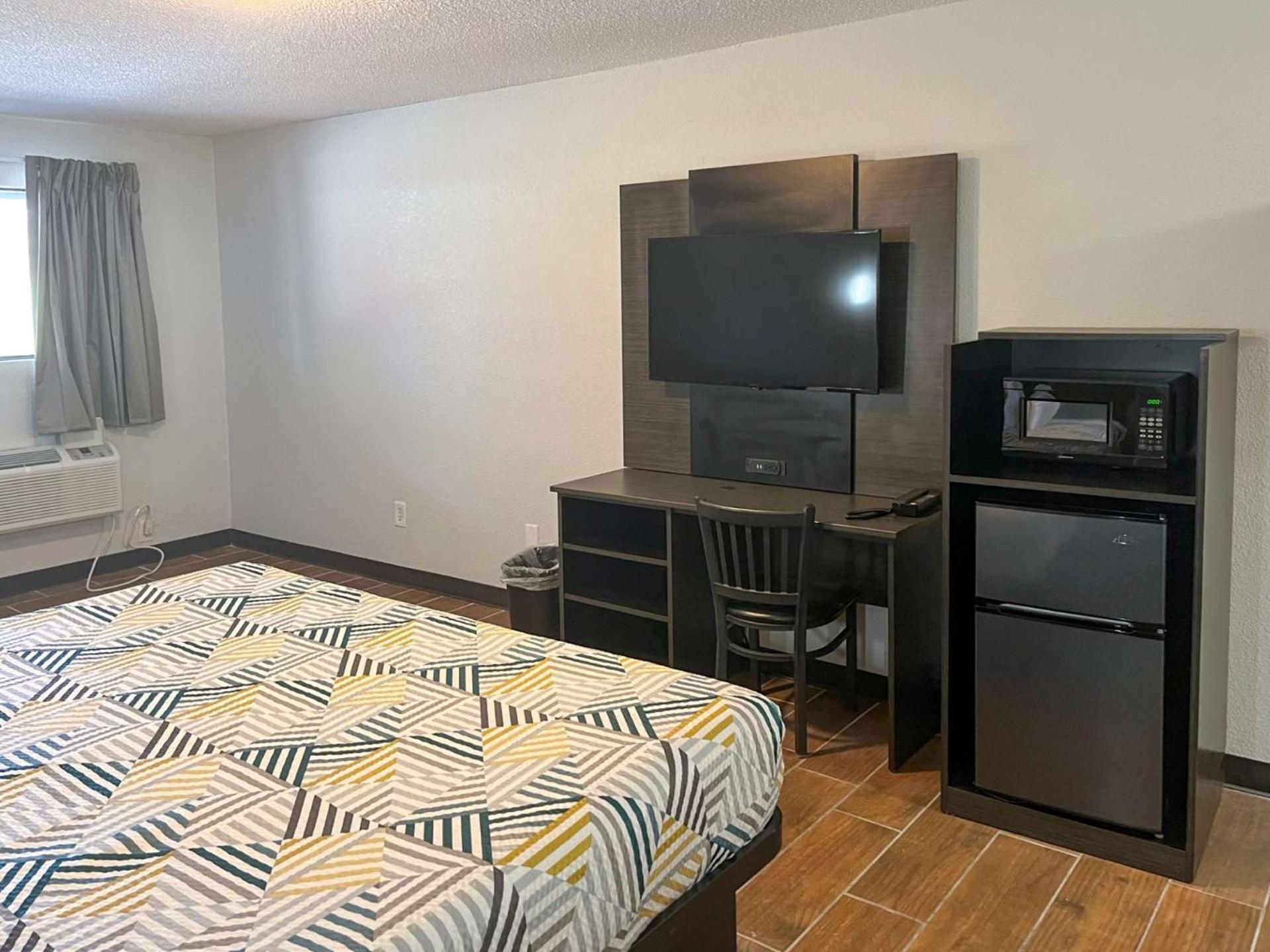Studio 6 Suites Hurricane, Wv Esterno foto