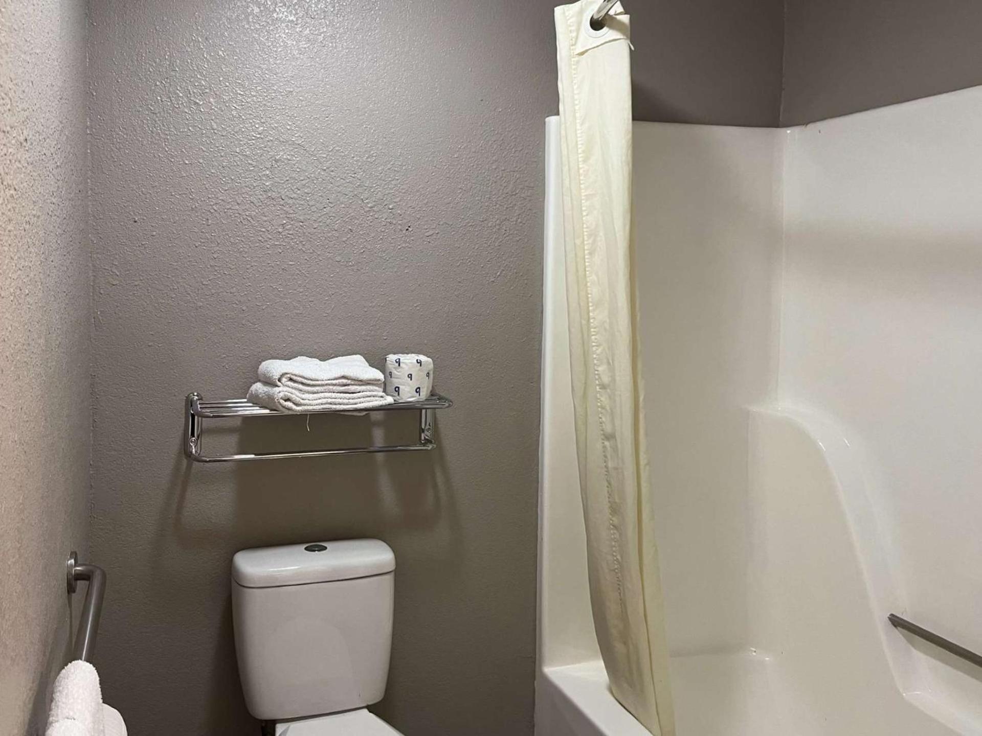Studio 6 Suites Hurricane, Wv Esterno foto