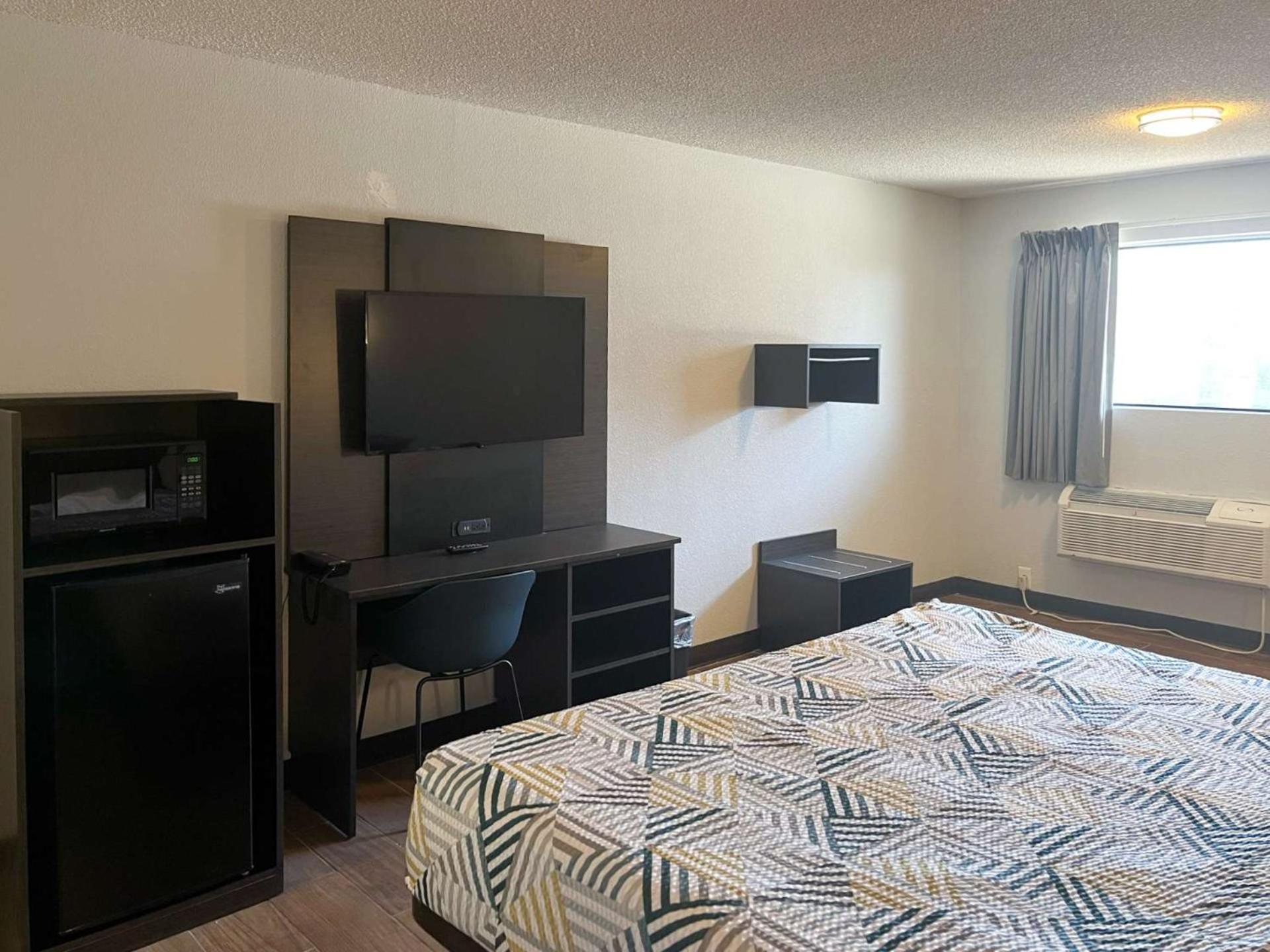 Studio 6 Suites Hurricane, Wv Esterno foto