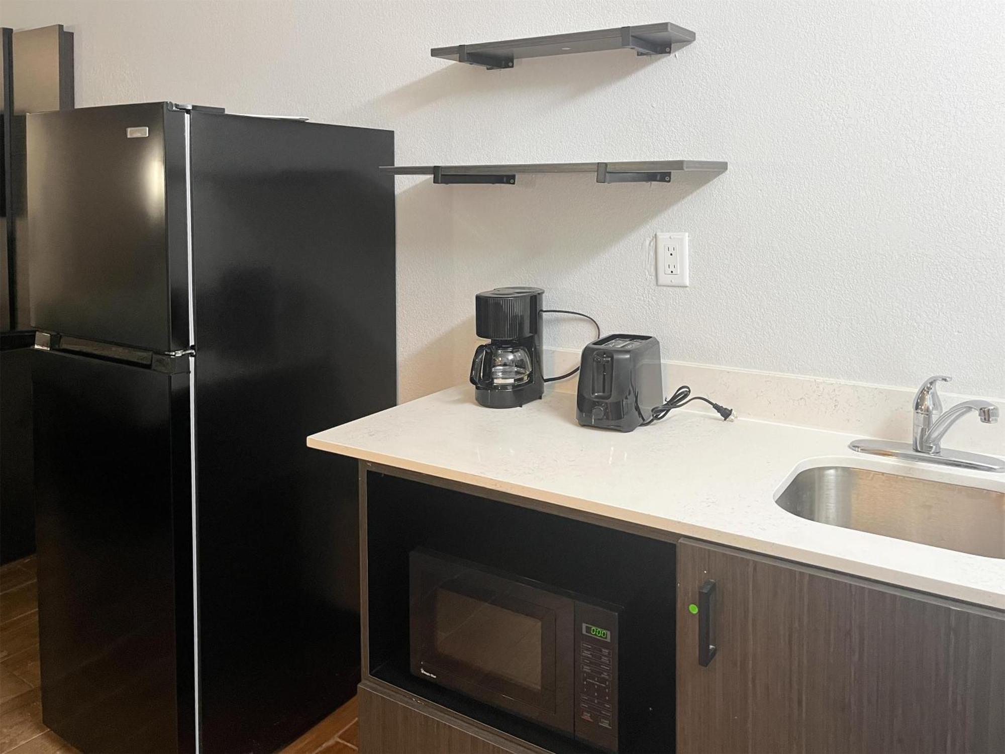 Studio 6 Suites Hurricane, Wv Esterno foto