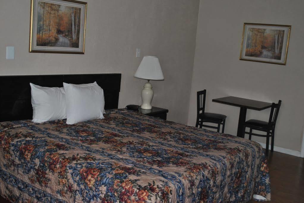 Studio 6 Suites Hurricane, Wv Esterno foto