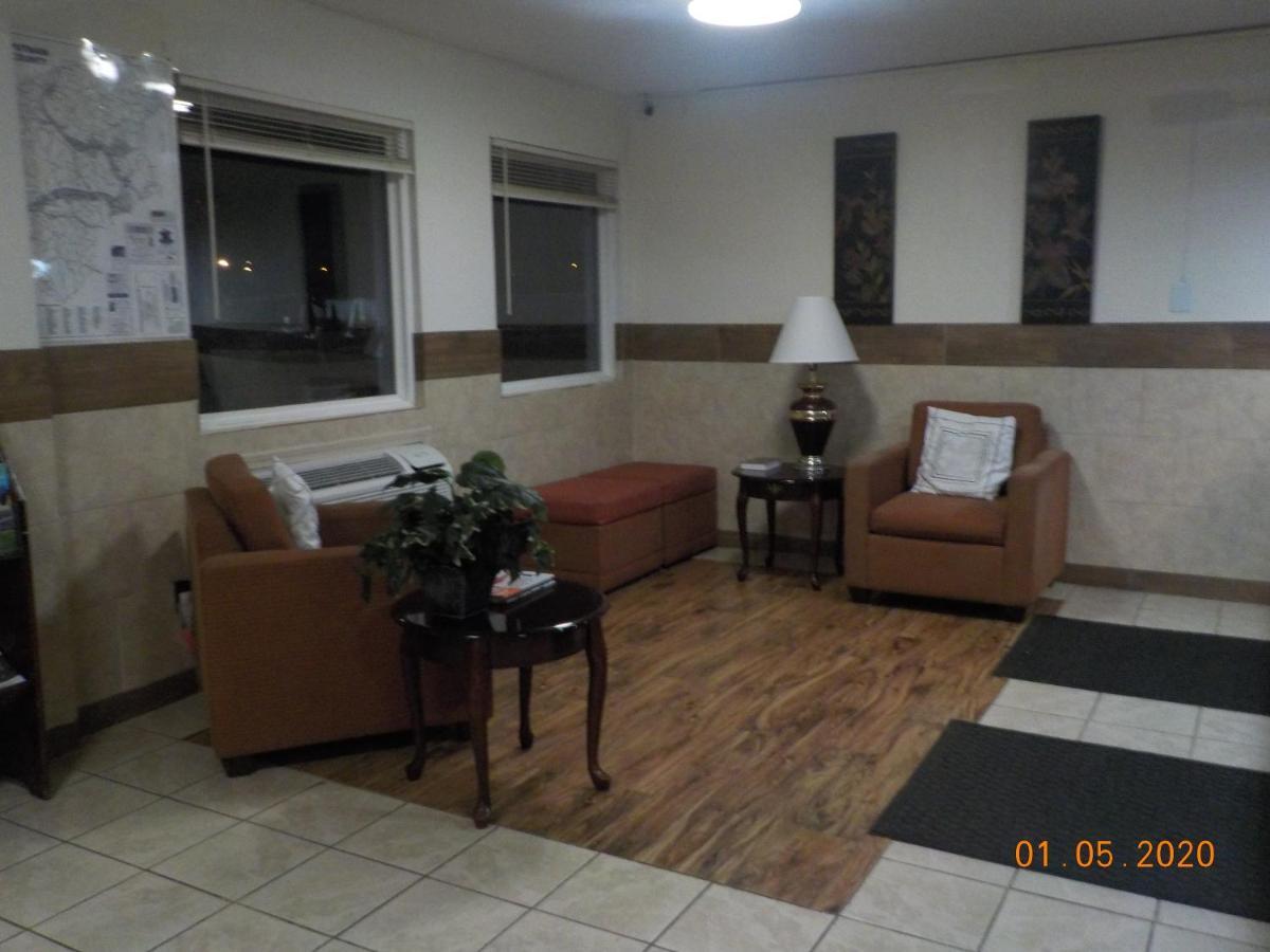 Studio 6 Suites Hurricane, Wv Esterno foto